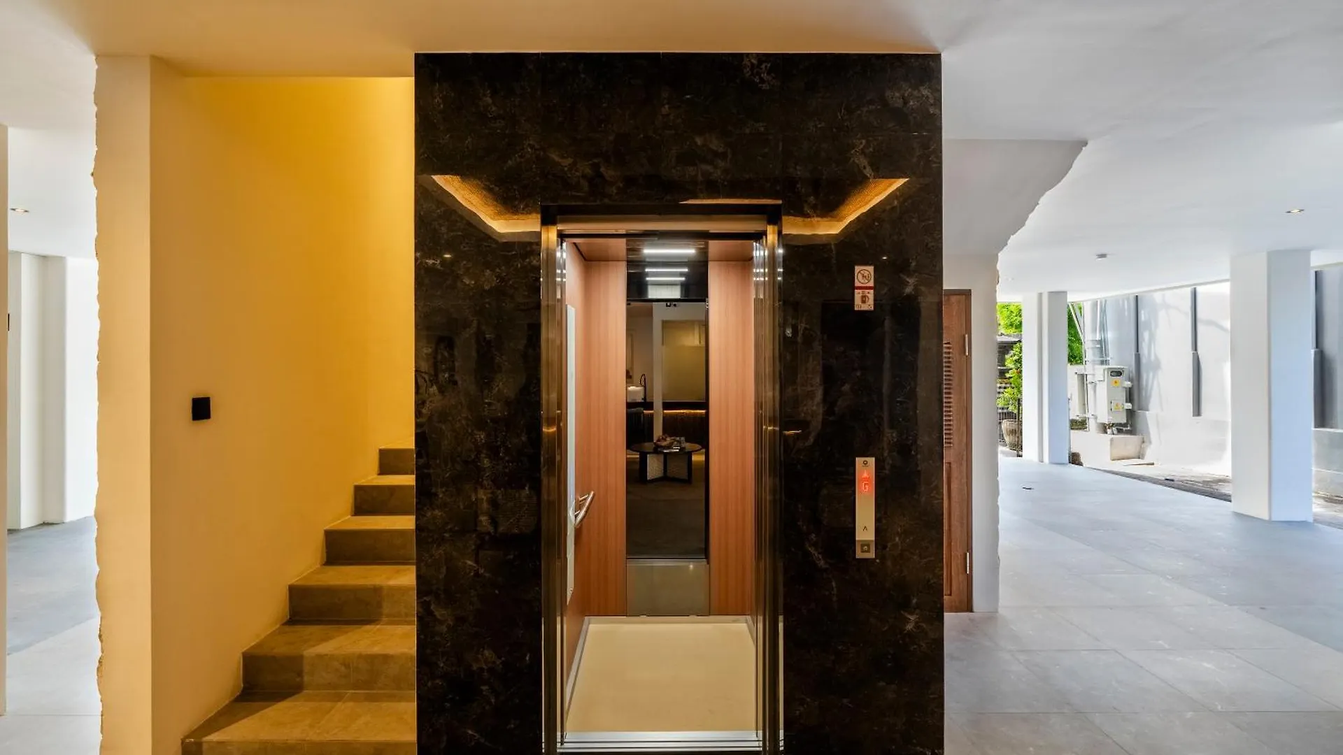 Avanya Luxury Apartment Center Of Seminyak 0*,  Indonesien
